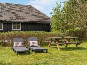 Holiday Home Pelle - 800m from the sea by Interhome