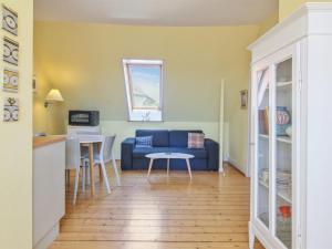 Apartment Siggut - 250m from the sea by Interhome