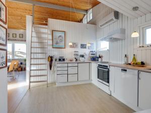 Holiday Home Kulle - 200m from the sea by Interhome