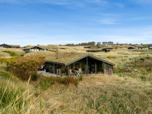 Holiday Home Hunved - 500m from the sea by Interhome