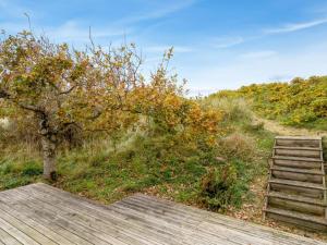 Holiday Home Hunved - 500m from the sea by Interhome