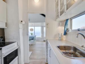 Holiday Home Orwik - 30m from the sea by Interhome