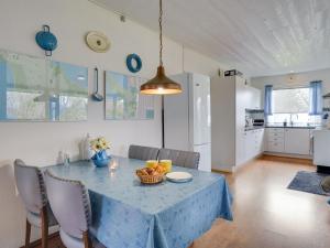 Holiday Home Simon - 225m from the sea by Interhome