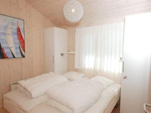 Holiday Home Ung - 150m from the sea by Interhome