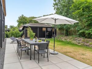 Holiday Home Ebke - 70m from the sea by Interhome