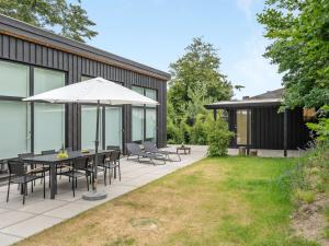 Holiday Home Ebke - 70m from the sea by Interhome
