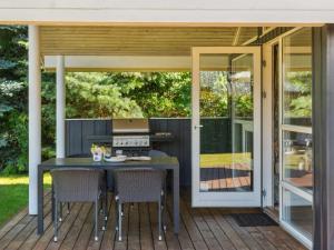 Holiday Home Rixa - 525m from the sea by Interhome