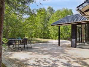 Holiday Home Miljanka - 175m from the sea by Interhome