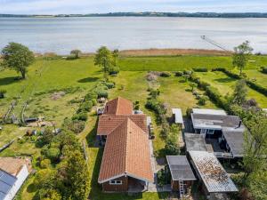 Holiday Home Brunman - 10m to the fjord by Interhome