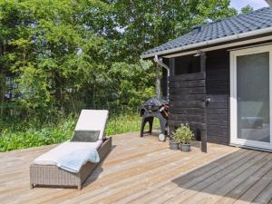 Holiday Home Jonnhild - 450m from the sea by Interhome