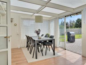 Holiday Home Fentje - 375m to the fjord by Interhome