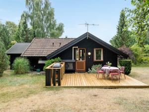 Holiday Home Ija - 200m from the sea by Interhome