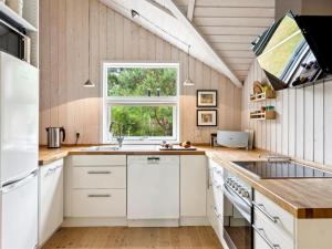 Holiday Home Merina - 700m from the sea by Interhome