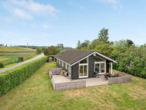 Holiday Home Annesophie - 300m to the inlet by Interhome