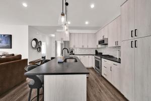 Brand NEW Entire home in Eden Utah