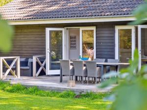 Holiday Home Pietari - 1-2km from the sea by Interhome