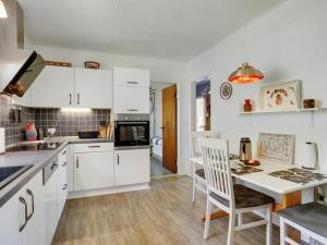 Holiday Home Slavjanka - 2km from the sea by Interhome