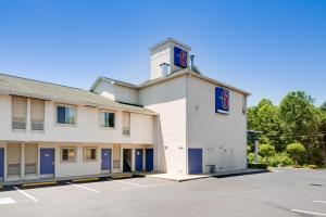 Motel 6-Statesville, NC