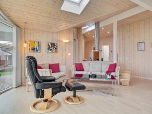 Holiday Home Ewa - 75m from the sea by Interhome