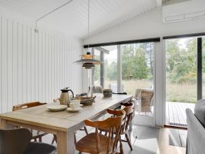 Holiday Home Liselotte - 275m from the sea by Interhome