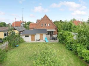 Holiday Home Feikje - 5-5km from the sea by Interhome