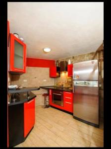 Stone Garden Escape with jacuzzi