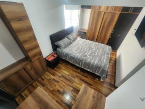 Beautiful Duplex - Panoramic View