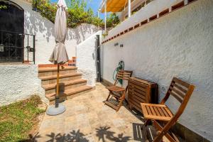 Cozy 2BR Flat with Terrace & Pool