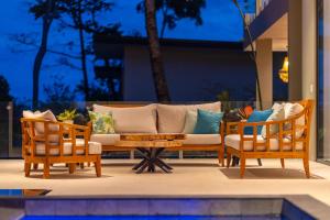 Casa LaVista - by Pura Villas