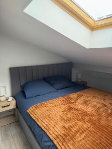 Longchamps 1 - Magnifique appartement, 1 chambre sous les toits, clim