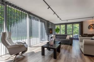 The Black Barn House