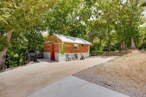 Aston Harbor Cabin, Walk to Lake Lafayette