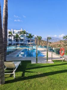 Luxury apartment with sea view and private pool at Santa Barbara Heights