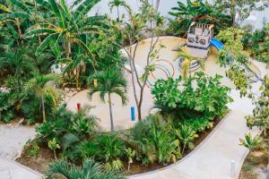 Kuxa The Waves Tulum