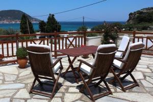 Pleoussa Studio and Apartments Skopelos Greece