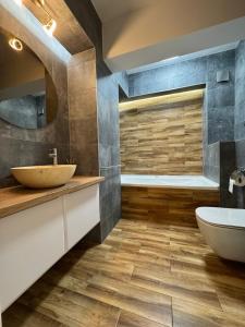 Urban Olive Apartment