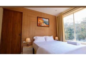 1BHK Apartment with Private Pool - 360 Bliss