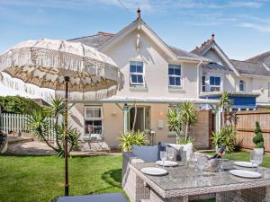 3 Bed in Shanklin 92052