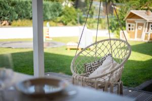 FeelGood Ferienhaus - 212 qm mit Sauna, Garten, Terrasse, Grill - 2 Apartments - für Familien & Gruppen - Mitten in Deutschland