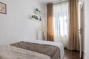 White Zagreb Apartment