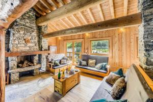 Chalet Lo Soli - Chalet au charme rustique pour 12 personnes MAE-6974