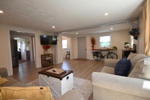 Likensco BeachFarm House