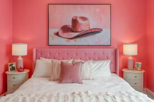 Bright 3BR East Nashville Retreat 10 min to Broadway