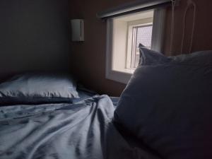 Modern cottage, quiet area with good bus connection