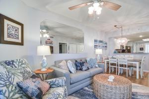 Ocean View Top-Floor Sunset Vistas Condo!