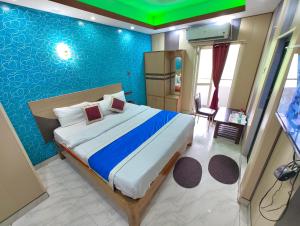 Hotel SVR Residency Sea View Puri - Known as Puri Inn - Near Light House Sea Beach - Swargadwar Golden Beach -Bengali Market- Lift - Parking - Best Premium Hotel in Puri