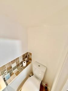 Beautiful Modern 2 Bed house combined with a vintage feel near Central Cambridge Sleeps 4