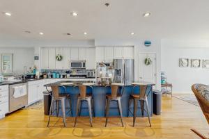 North Beach --- 39319 Hatteras Dr