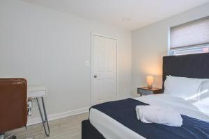 Glebe - Luxury 5BR Home Minutes to DC and Ballston Metro