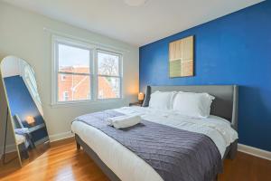 Glebe - Luxury 5BR Home Minutes to DC and Ballston Metro